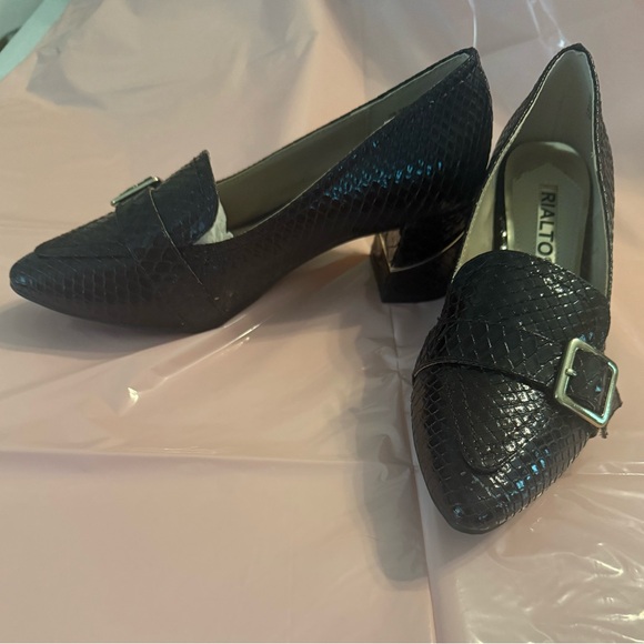 New Rialto Womens Foremost Block Heel Pump Dk Brown Size 5.5 Snake Print - Picture 1 of 3